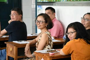 一名優(yōu)秀的教師需要注意哪些禮儀 重慶誠(chéng)善中學(xué)教師禮儀培訓(xùn)受贊